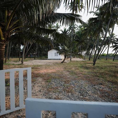 Gb Beach House Udupi Extérieur photo