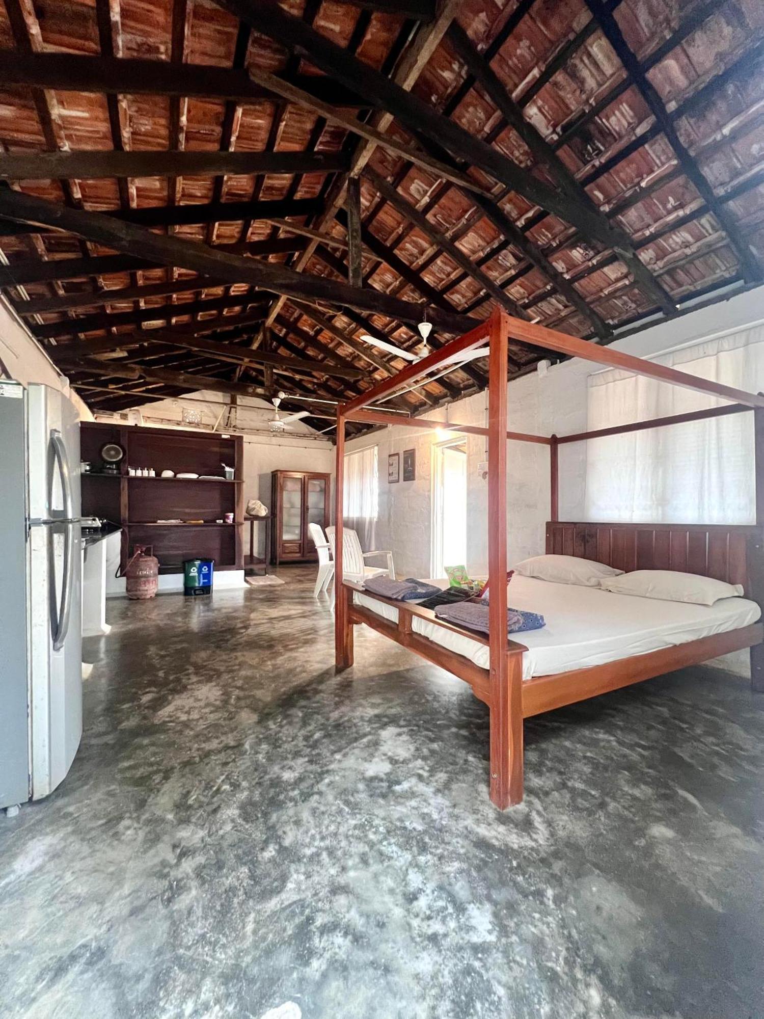 Gb Beach House Udupi Extérieur photo